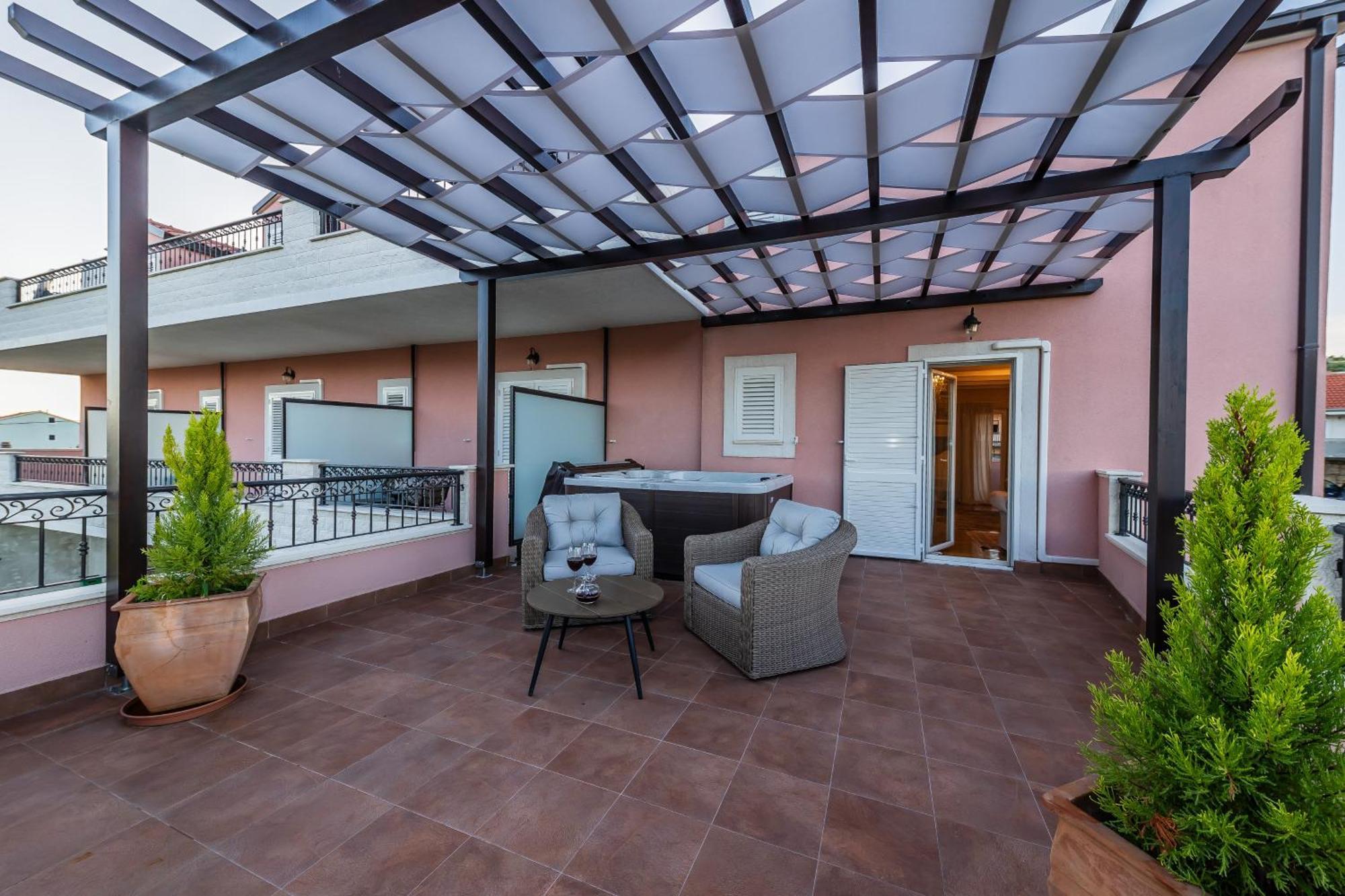 San Mihael Luxury Rooms 1 Dugopolje Exterior foto